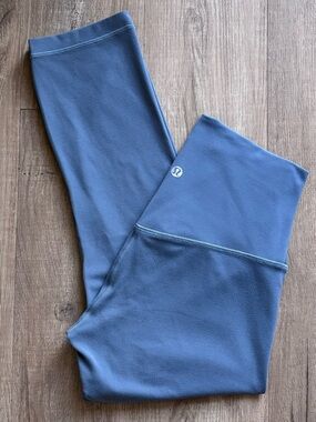 Lululemon Align Crop 21" Leggings in Blue Charcoal